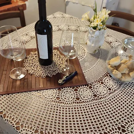 Casedda Ostunese Lägenhet